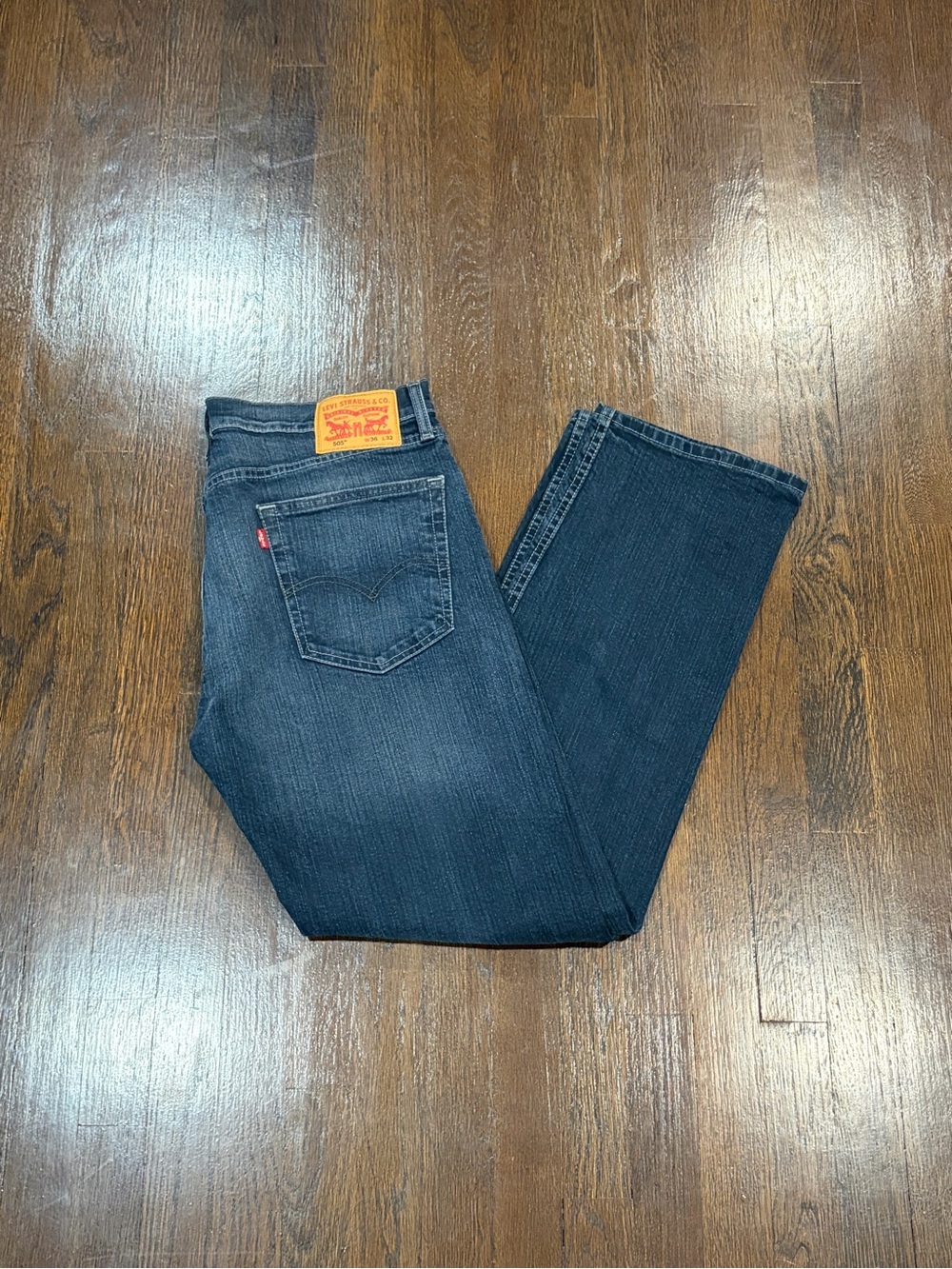 Levi's 505 navy blue jeans